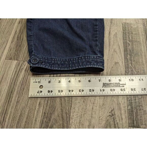 Talbots Womens Size 12 Petite Buttoned Cuffs Pockets Denim Blue Jeans Capris - Picture 10 of 10